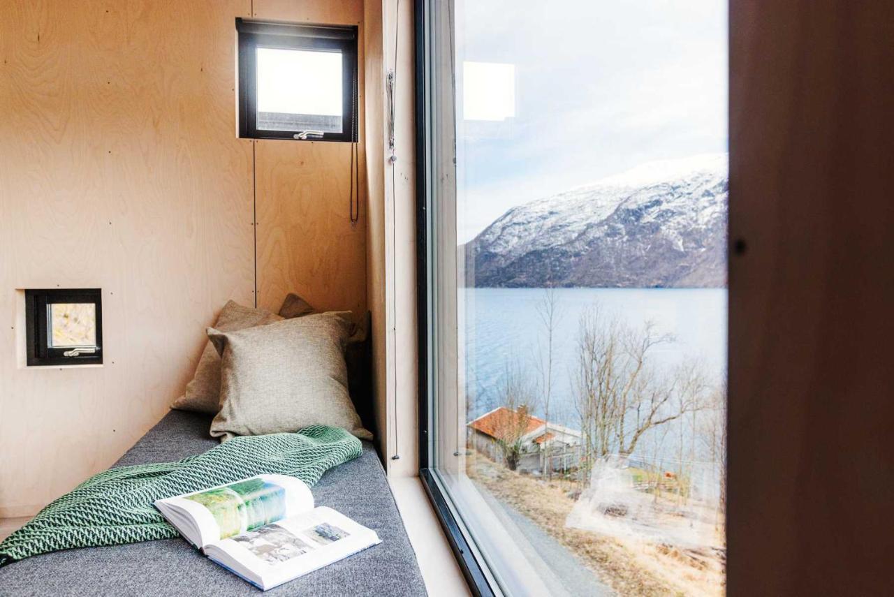 Mikrohyttene I Akrafjorden Etnesjoen Esterno foto